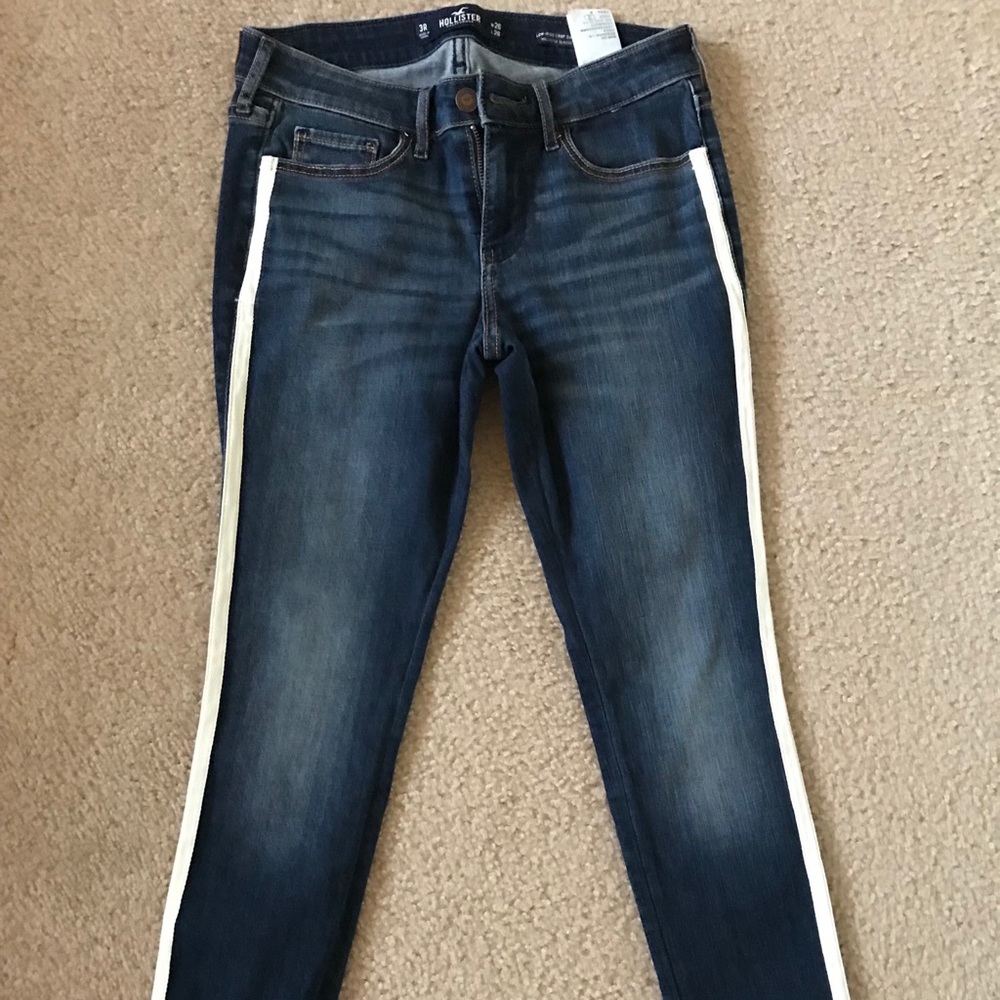 hollister crop jeans